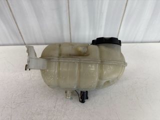 bontott BMW 3 F30-F35 Kiegyenlítő Tartály