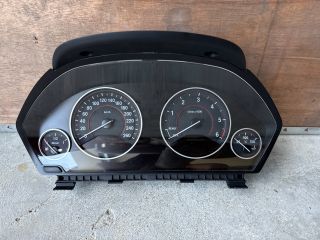 bontott BMW 3 F30-F35 Kilométeróra