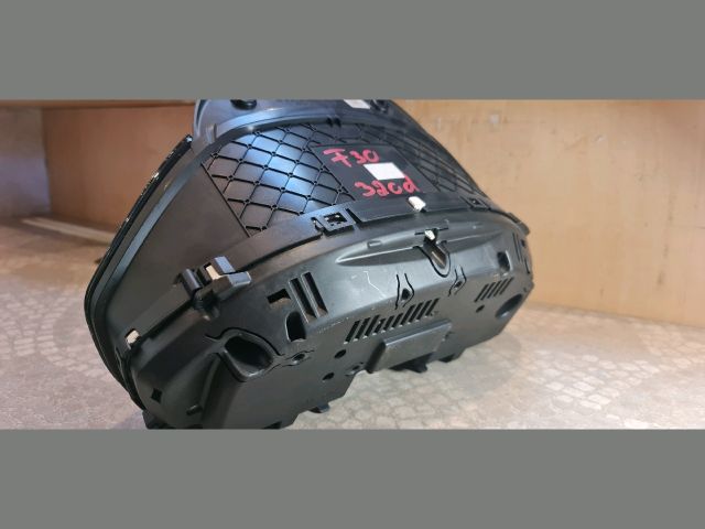 bontott BMW 3 F30-F35 Kilométeróra