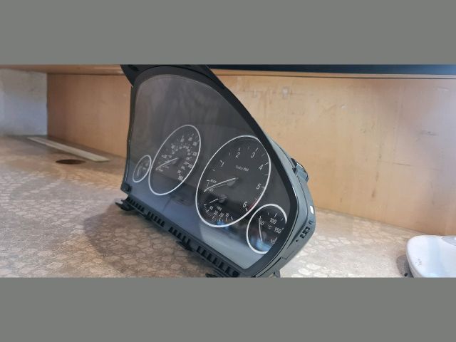 bontott BMW 3 F30-F35 Kilométeróra