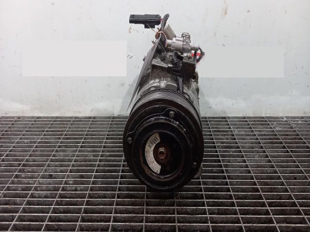 bontott BMW 3 F30-F35 Klímakompresszor