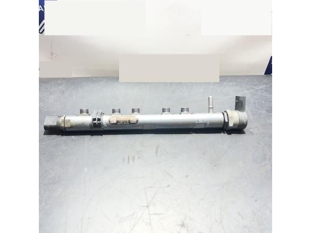 bontott BMW 3 F30-F35 Közösnyomócső