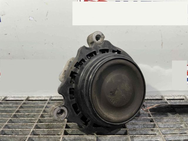 bontott BMW 3 F30-F35 Motor Tartó Bak (Pozíciófüggetlen)