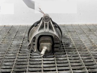 bontott BMW 3 F30-F35 Motor Tartó Bak (Pozíciófüggetlen)