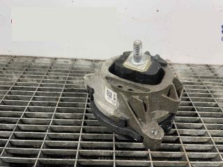 bontott BMW 3 F30-F35 Motor Tartó Bak (Pozíciófüggetlen)