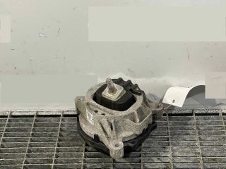 bontott BMW 3 F30-F35 Motor Tartó Bak (Pozíciófüggetlen)