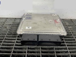 bontott BMW 3 F30-F35 Motorvezérlő