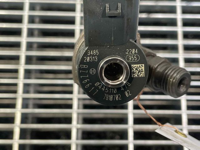 bontott BMW 3 F30-F35 Porlasztó (1 db)