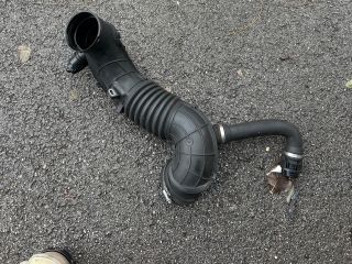 bontott BMW 3 F30-F35 Szívó Cső