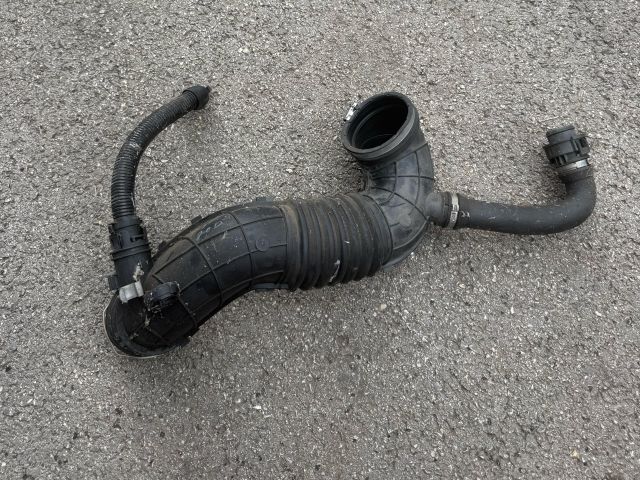 bontott BMW 3 F30-F35 Szívó Cső