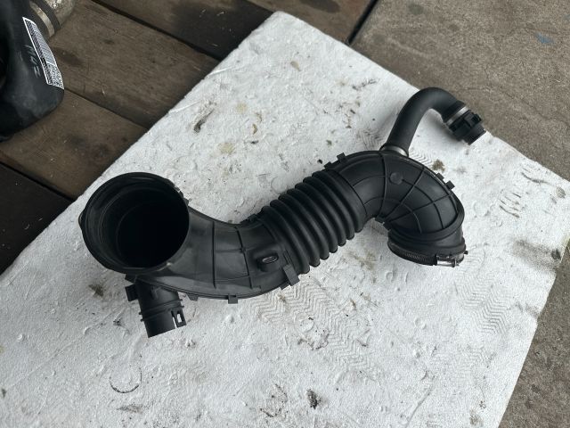 bontott BMW 3 F30-F35 Turbócső