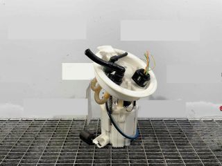 bontott BMW 3 F30-F35 Üzemanyag Szivattyú