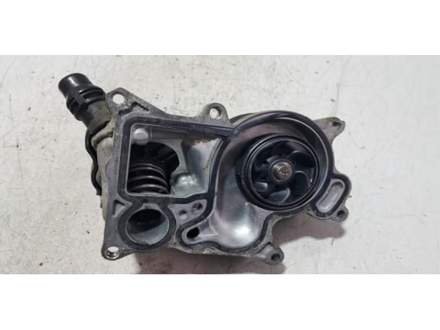 bontott BMW 3 F30-F35 Vízpumpa