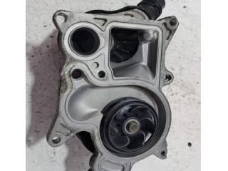 bontott BMW 3 F30-F35 Vízpumpa