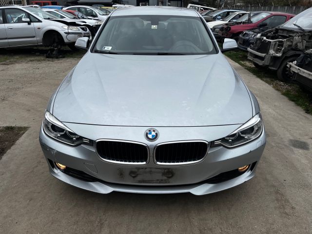 bontott BMW 3 F30-F35 Bal első Csonkállvány Kerékaggyal