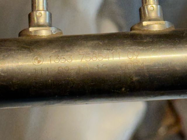 bontott BMW 3 F30-F35 Közösnyomócső