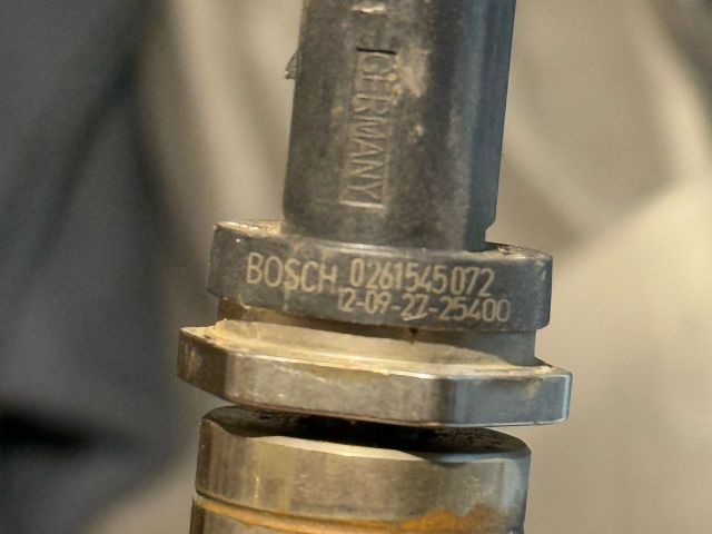 bontott BMW 3 F30-F35 Közösnyomócső