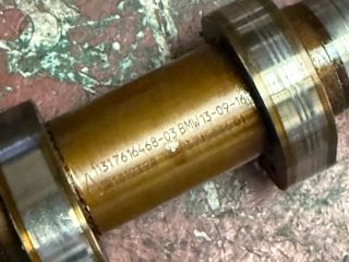 bontott BMW 3 F30-F35 Kipufogó Vezérműtengely