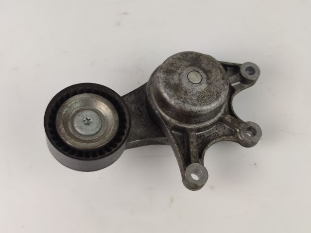 bontott BMW 3 F30-F35 Szíjfeszítő Görgő