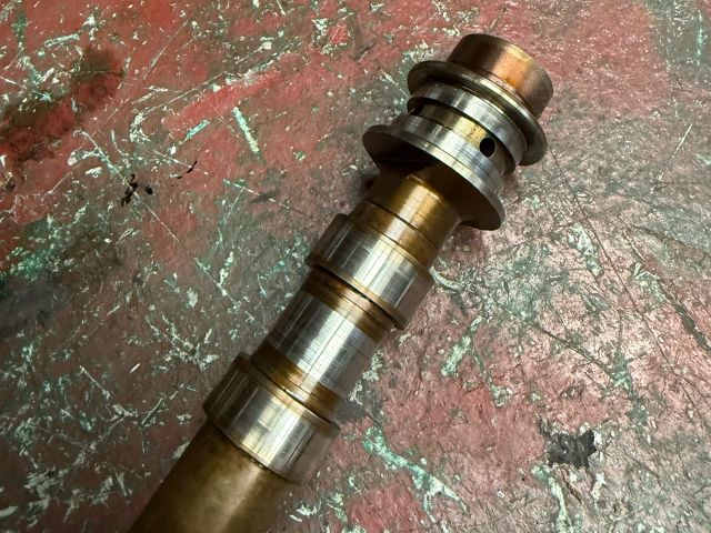 bontott BMW 3 F30-F35 Szívó Vezérműtengely