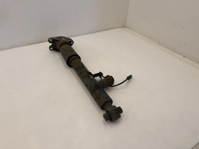 bontott BMW 3 F30-F35 Bal hátsó Lengéscsillapító