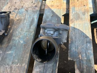 bontott BMW 3 F30-F35 Fojtószelep (Elektromos)