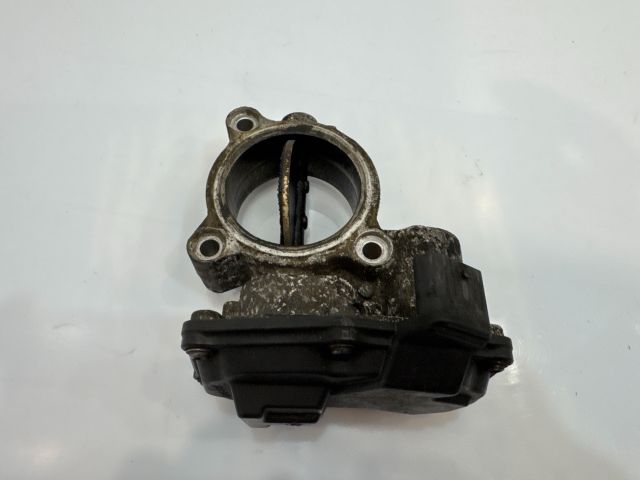 bontott BMW 3 F30-F35 Fojtószelep (Elektromos)