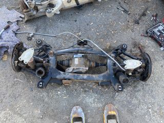 bontott BMW 3 F30-F35 Hátsó Híd (Tárcsafékes)