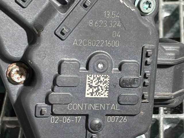 bontott BMW 3 F30-F35 Fojtószelep (Elektromos)