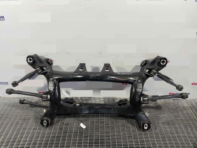 bontott BMW 3 F30-F35 Hátsó Bölcső