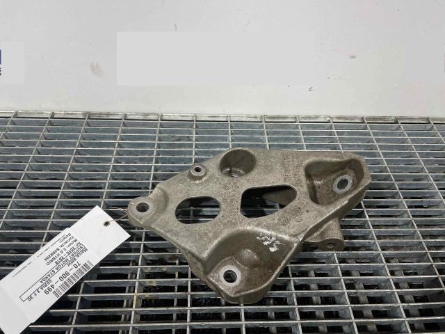 bontott BMW 3 F30-F35 Motor Tartó Bak Bal