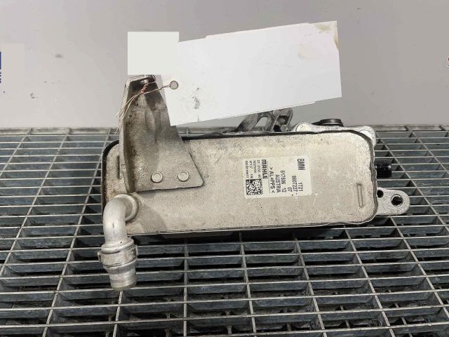 bontott BMW 3 F30-F35 Olajhűtő