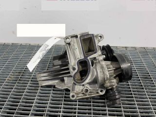 bontott BMW 3 F30-F35 Vízpumpa