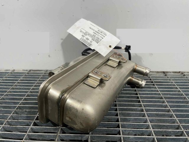 bontott BMW 3 F30-F35 Vízpumpa