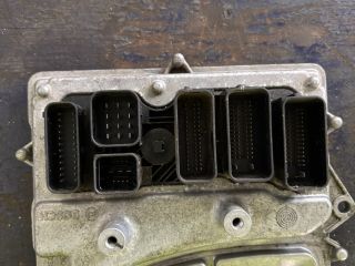 bontott BMW 3 F30-F35 Motorvezérlő
