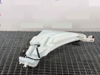 bontott BMW 3 F30-F35 Ablakmosó Tartály