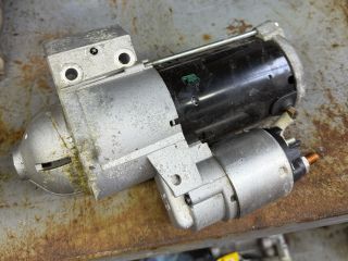 bontott BMW 3 F30-F35 Önindító