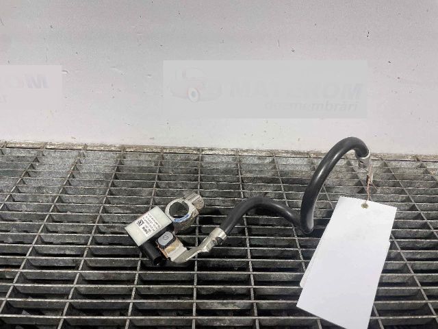 bontott BMW 3 F30-F35 Akkumulátor Saru