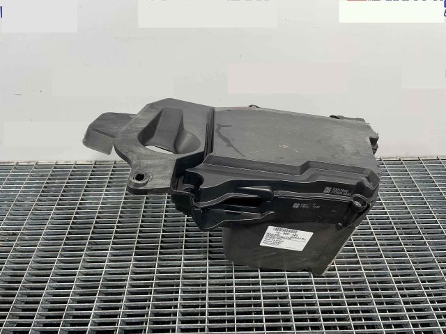 bontott BMW 3 F30-F35 Akkumulátor Tartó