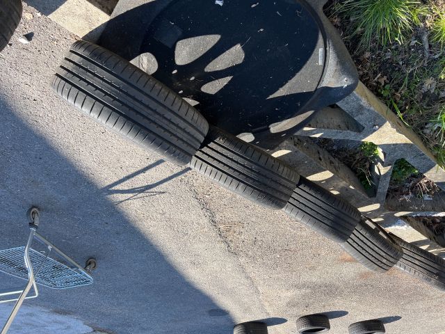 bontott BMW 3 F30-F35 Alufelni Szett Gumival