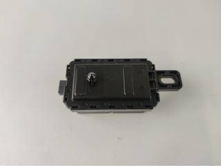 bontott BMW 3 F30-F35 Antenna Erősítő