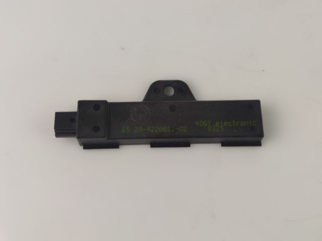 bontott BMW 3 F30-F35 Antenna Erősítő