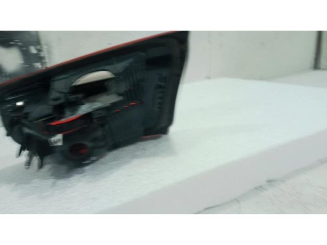 bontott BMW 3 F30-F35 Bal Belső Hátsó Lámpa