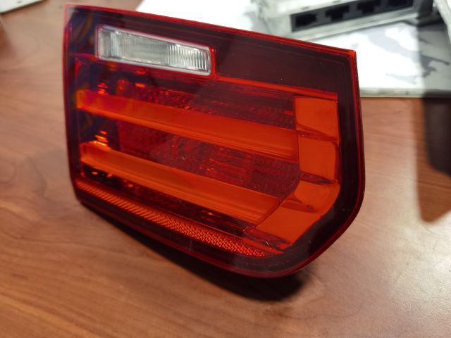 bontott BMW 3 F30-F35 Bal Belső Hátsó Lámpa