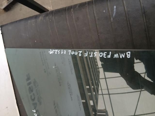 bontott BMW 3 F30-F35 Bal első Ablak