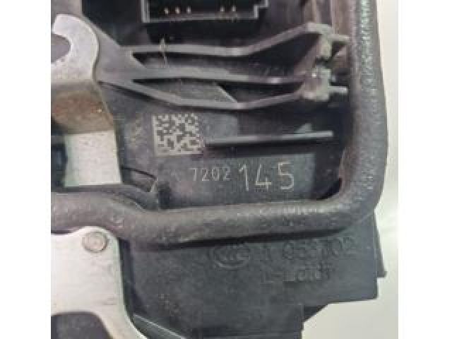 bontott BMW 3 F30-F35 Bal első Ajtózár