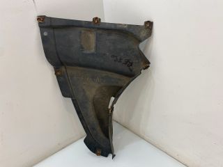 bontott BMW 3 F30-F35 Bal első Dobbetét (Kerékjárati, Műanyag)