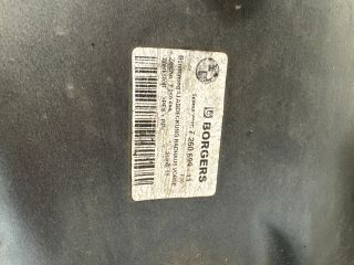 bontott BMW 3 F30-F35 Bal első Hátsó Dobbetét (Kerékjárati, Műanyag)