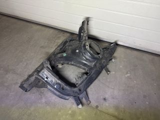 bontott BMW 3 F30-F35 Bal első Hossznyúlvány