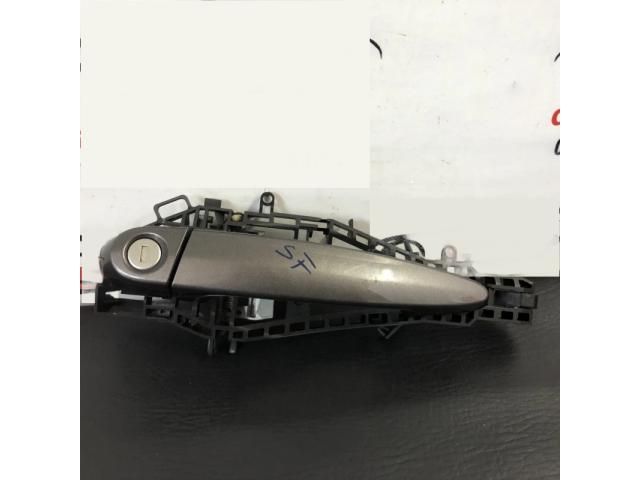 bontott BMW 3 F30-F35 Bal első Külső Kilincs